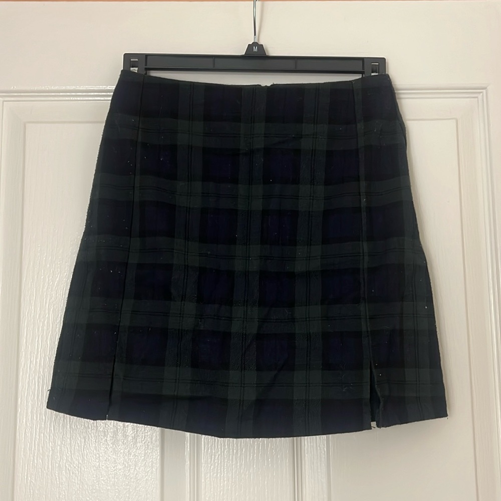 BRANDY MELVILLE green plaid mini skirt